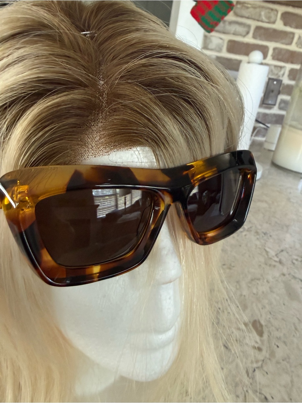 Bottega Veneta Tortoiseshell Rectangular Sunglasses with Brown Lenses
